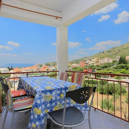 Apartments With A Parking Space Tucepi, Makarska - 2676 Exterior photo