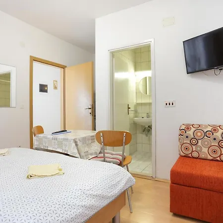 Apartments With A Parking Space Tucepi, Makarska - 2676 Exterior photo