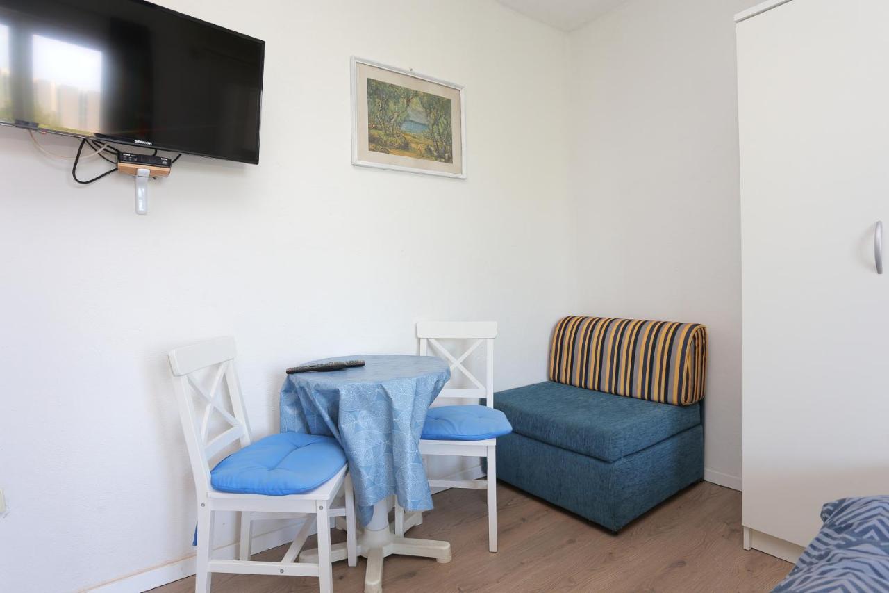 With A Parking Space Tucepi, Makarska - 2676 Apartament